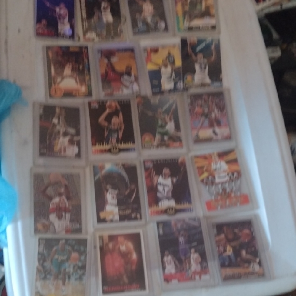 Assorted Basketball Trading Cards